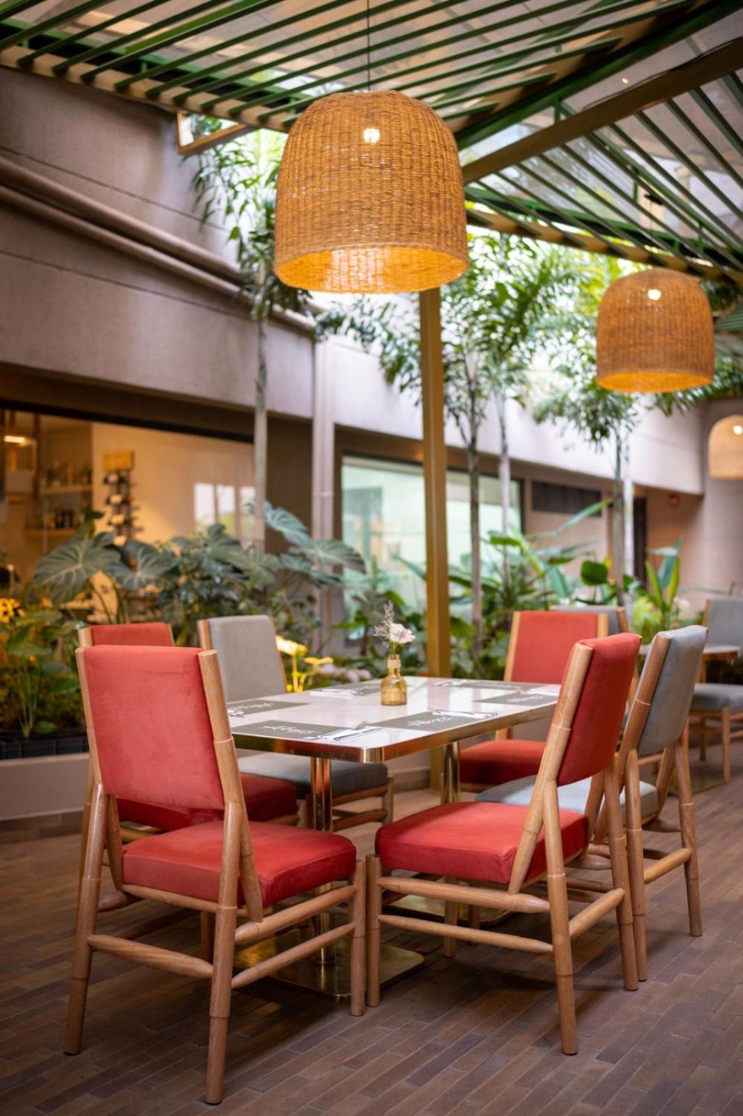Fairfield By Marriott Medellin Sabaneta Hotel Itagui Exterior photo